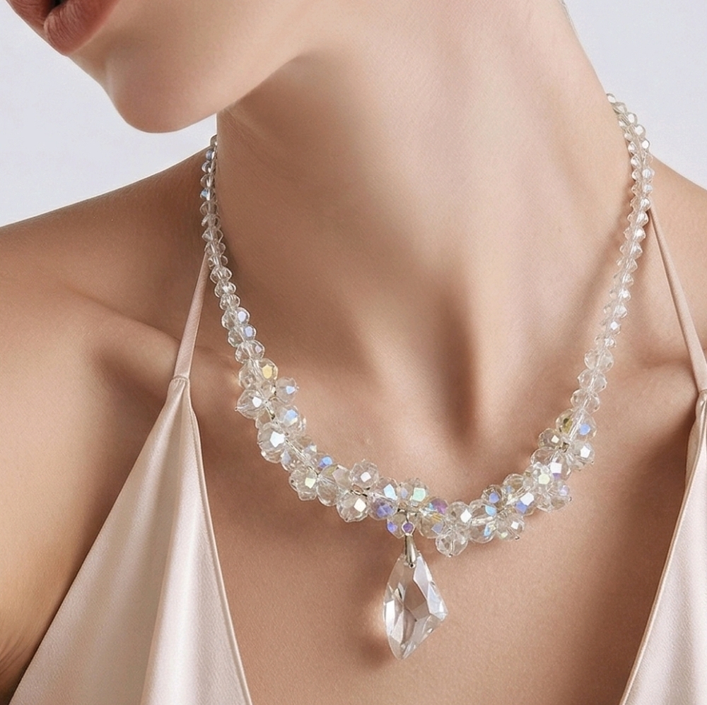 🆕️ Simulated White Aurora Borealis Beaded Necklace (20-22 inches) in Silvertone